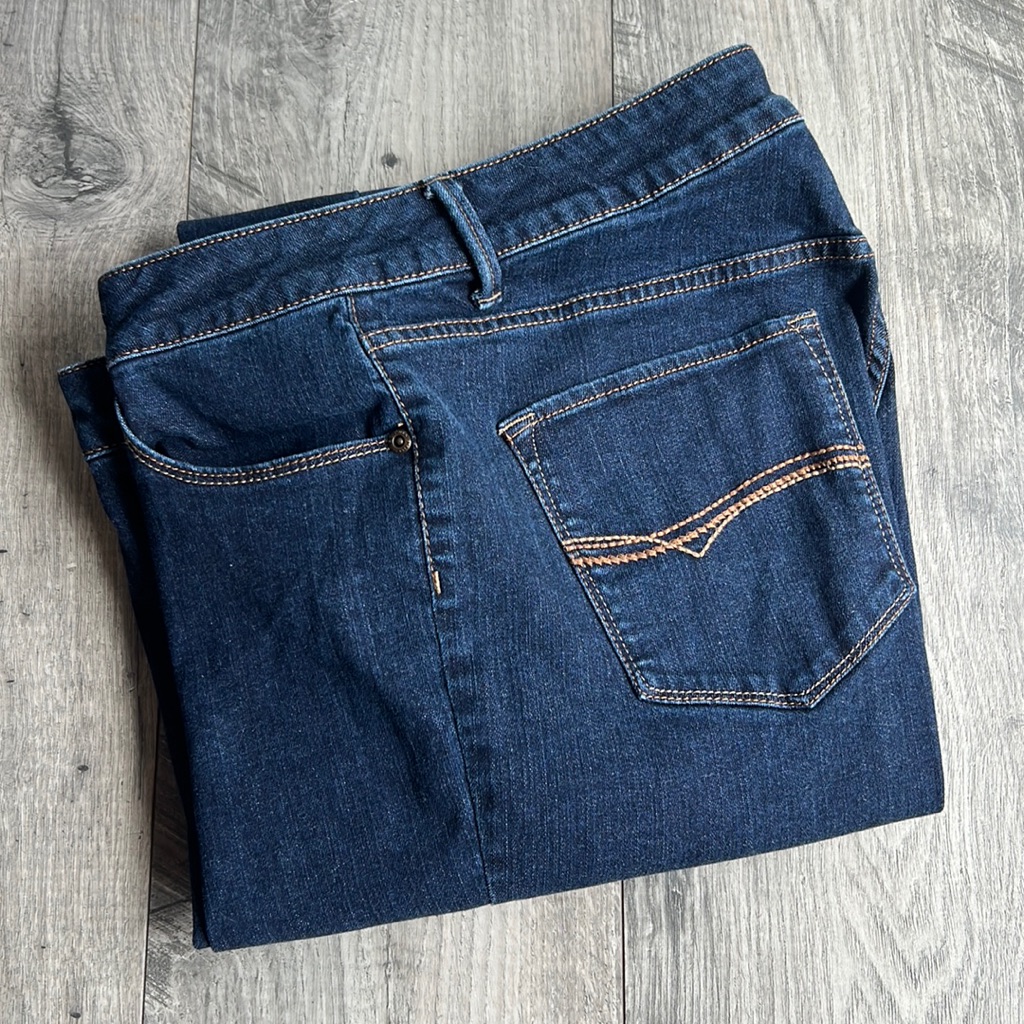 Sonoma Capri Jeans Mid Rise 12